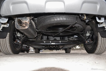 2016款东风风行SX6 1.6L 手动豪华型