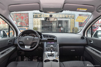 2018款标致3008 2.0L自动经典版