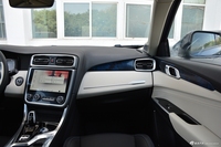 2017款领克01 2.0T自动两驱耀Pro版