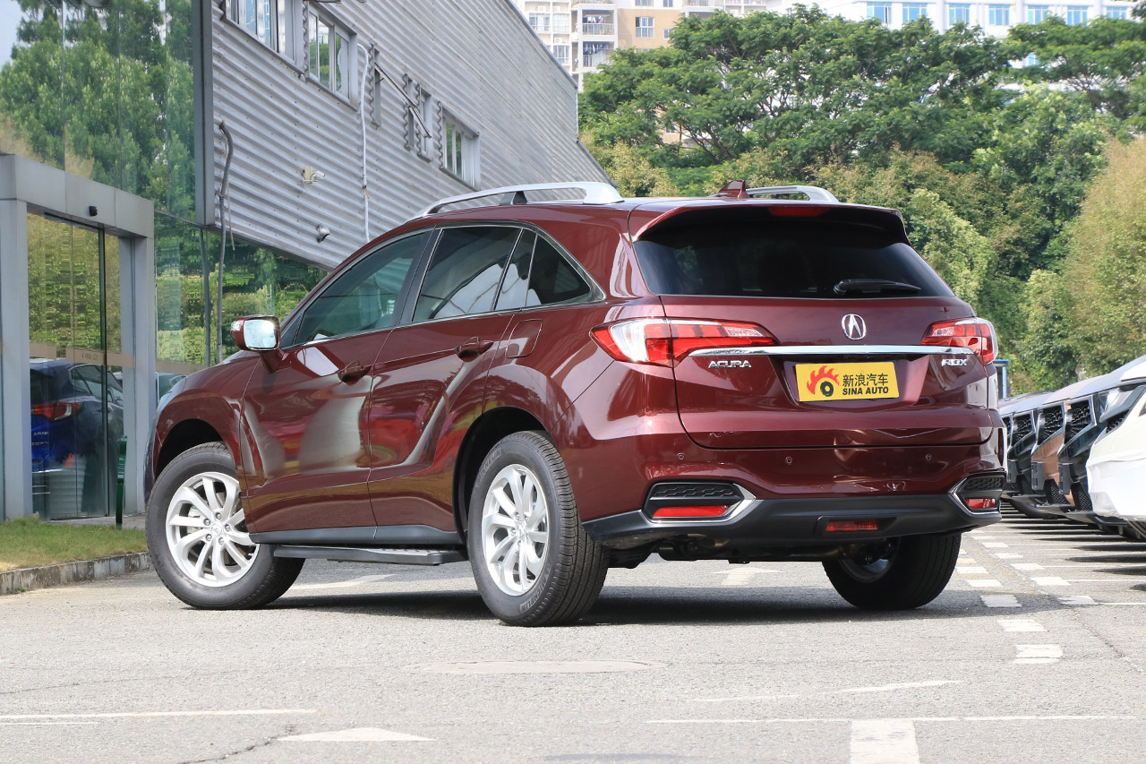 2016款讴歌RDX 3.0L自动两驱精锐版
