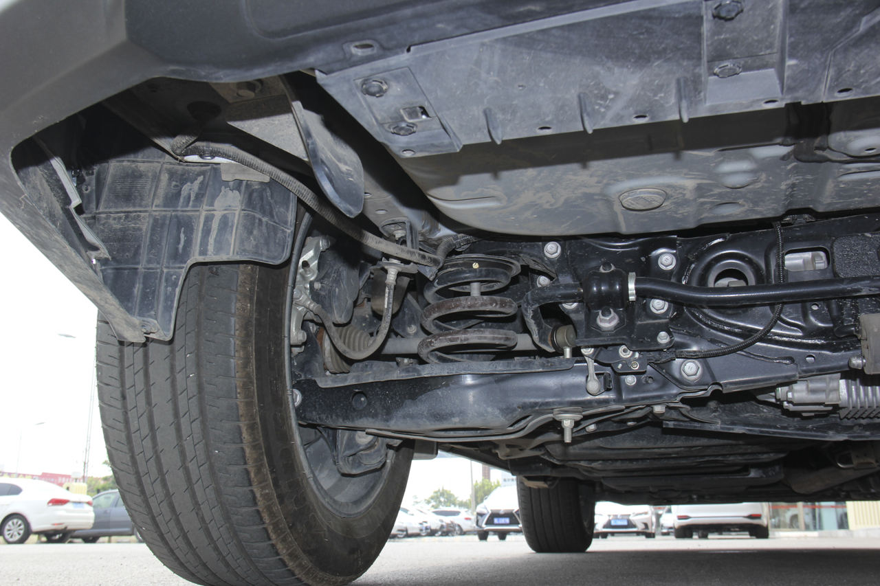 2018款雷克萨斯NX300h 2.5L自动全驱锋致版