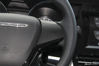 2018款启辰T70 2.0L自动睿趣版