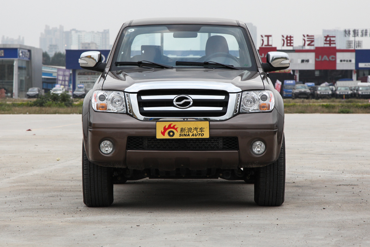 2018款中兴威虎 2.8T柴油国V两驱精英型大双CA4D28C5-1B