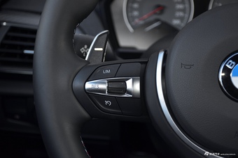 2016款宝马M2 3.0T自动