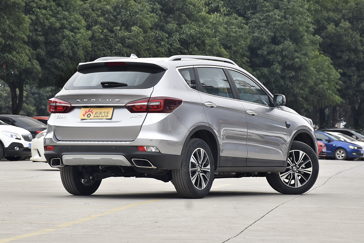 2018款东风风神AX7 1.6T自动豪华型