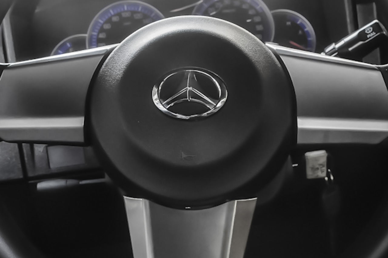 2016款战旗2.0L手动角斗士豪华型 国IV