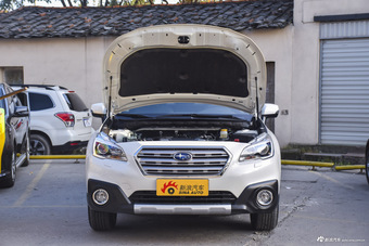 2017款傲虎 2.5L自动运动导航版 EyeSight