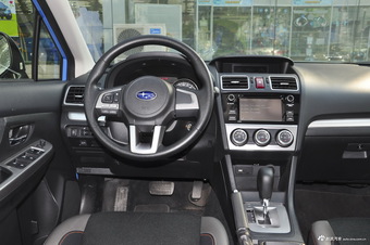 2016款斯巴鲁XV 2.0L自动进取版图片