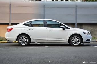 2017款威朗1.5L手动进取型