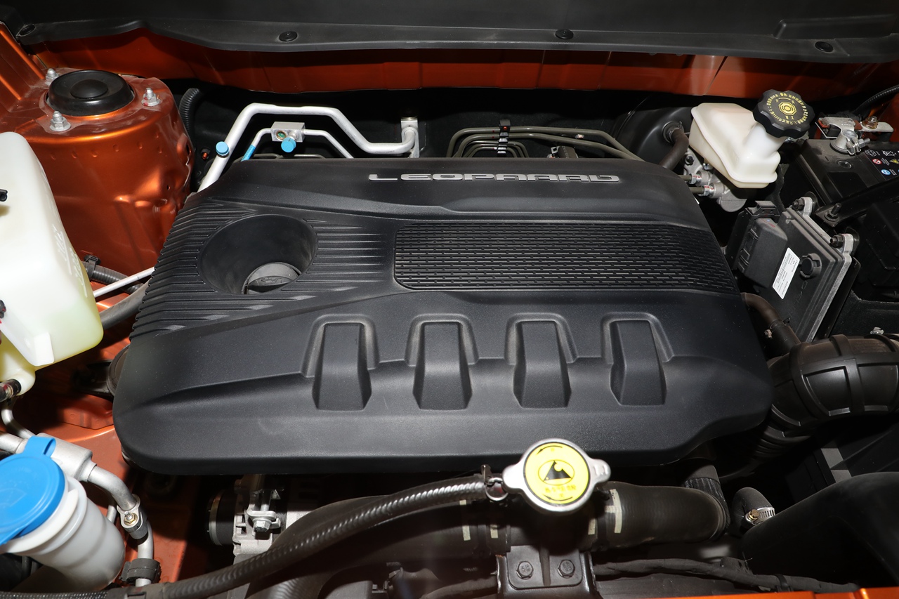 2017款猎豹CS9 1.5L手动舒适型