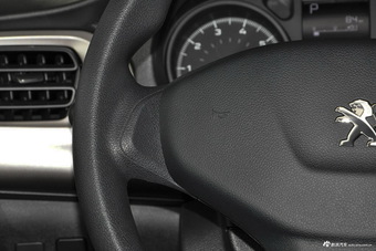 2017款标致301 1.6L 自动舒适版