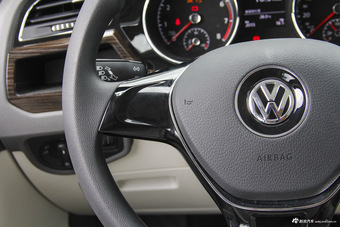 2016款途安L 1.4T自动舒雅版280TSI