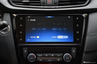 2019款奇骏2.5L自动四驱智联领先版