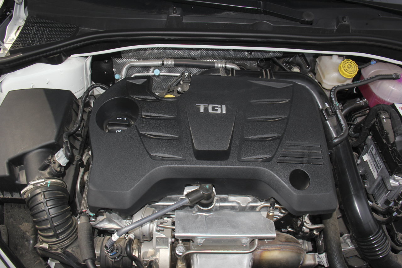 2018款名爵6 1.5T自动20T精英智联版