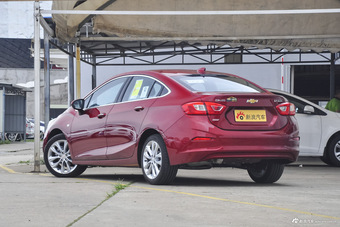 2017款科鲁兹1.4T 自动双离合领锋版