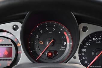 2015款日产370Z 3.7L自动Coupe