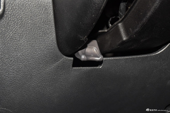 2016款揽福 2.4L手动汽油两驱精英版5座