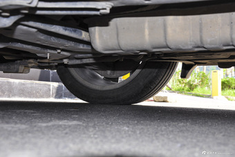 2015款DS 5LS 1.6T自动60周年限量版THP160