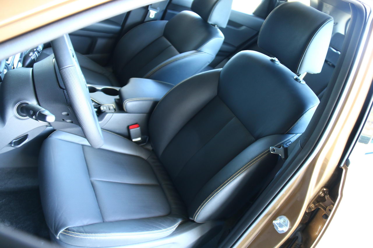 2017款起亚KX7 2.0T LUX自动四驱