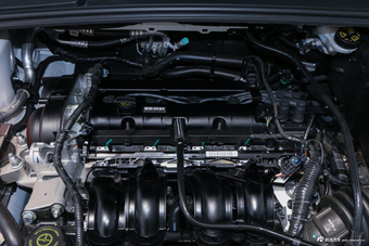 2018款福克斯三厢1.6L自动风尚型智行版