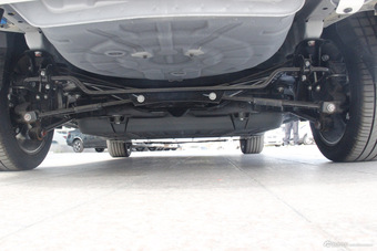 2016款比亚迪秦EV300尊荣型