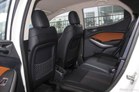 2016款比亚迪元1.5L手动舒适型