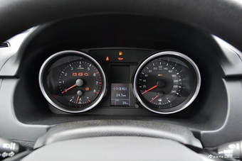 2017款哈弗M6 1.5T手动都市型