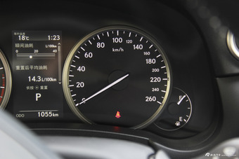 2017款雷克萨斯NX200 2.0L自动全驱锋尚版