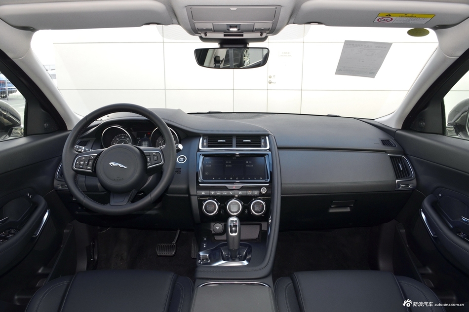 2018款捷豹E-PACE 2.0T自动P200