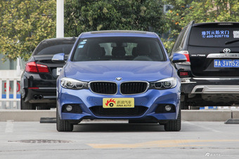 2018款宝马3系GT 2.0L自动330i xDrive M运动型 