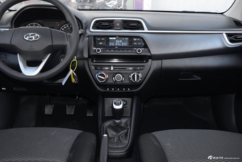 2017款瑞纳1.4L手动天窗版