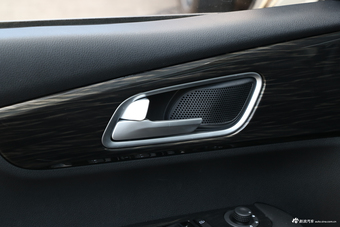 2018款斯威X7 1.5T手动豪华型7座