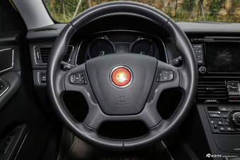 2015款红旗H7 2.0T 自动豪华型