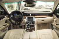 2013款总裁 3.0T自动V6标准型