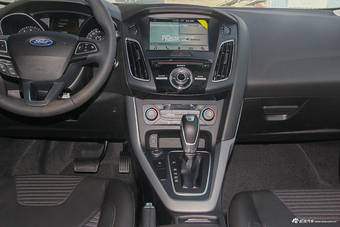 2018款福克斯两厢1.5T自动运动型EcoBoost 180