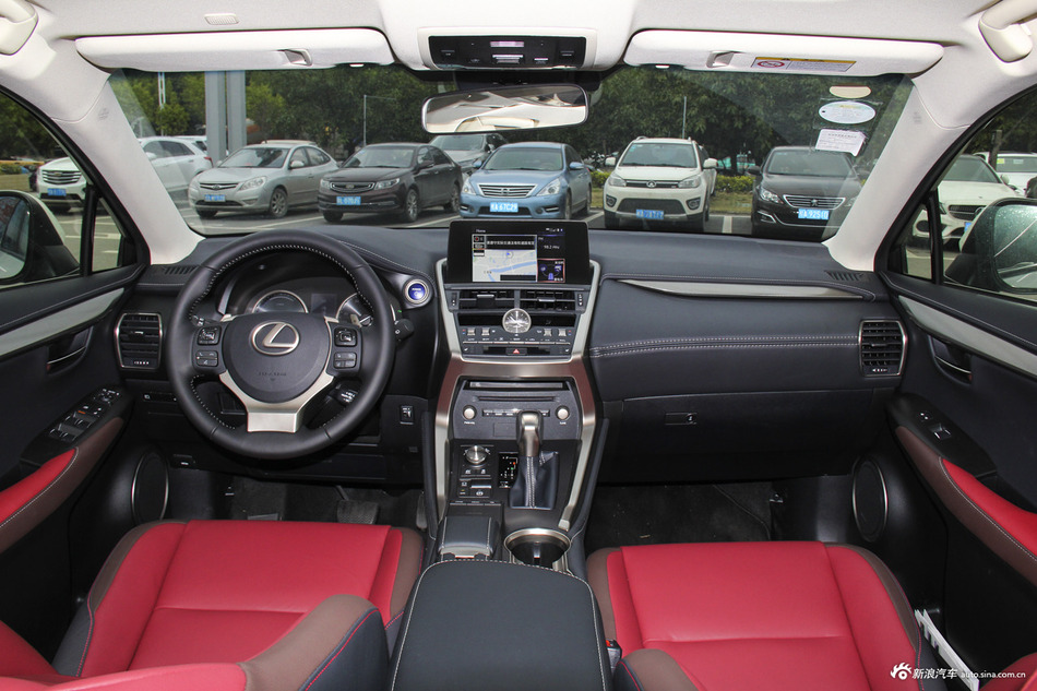 2017款雷克萨斯NX300 2.0T自动全驱锋尚版