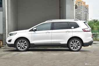 2015款锐界2.7T自动四驱尊锐型