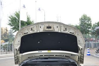 2016款腾势尊贵版