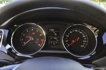 2015款速腾1.6L手动舒适型