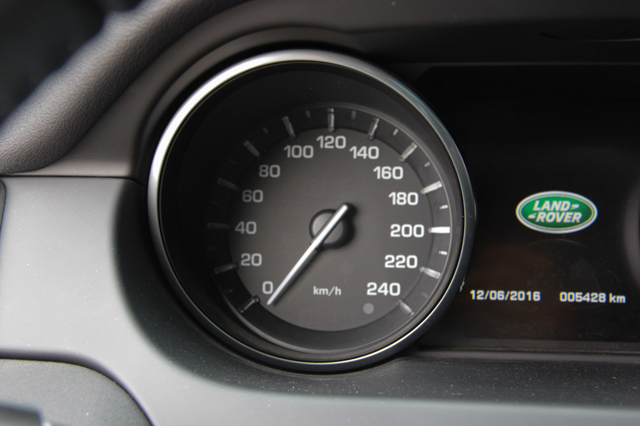 2016款发现神行2.0T自动HSE版