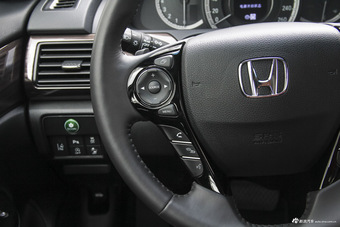 2016款雅阁2.4L自动智尊版