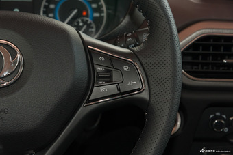 2018款风光S560 1.8L CVT智联型5座