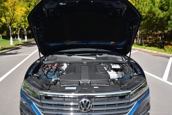 2019款途锐 2.0TSI自动锐翼版国V图片