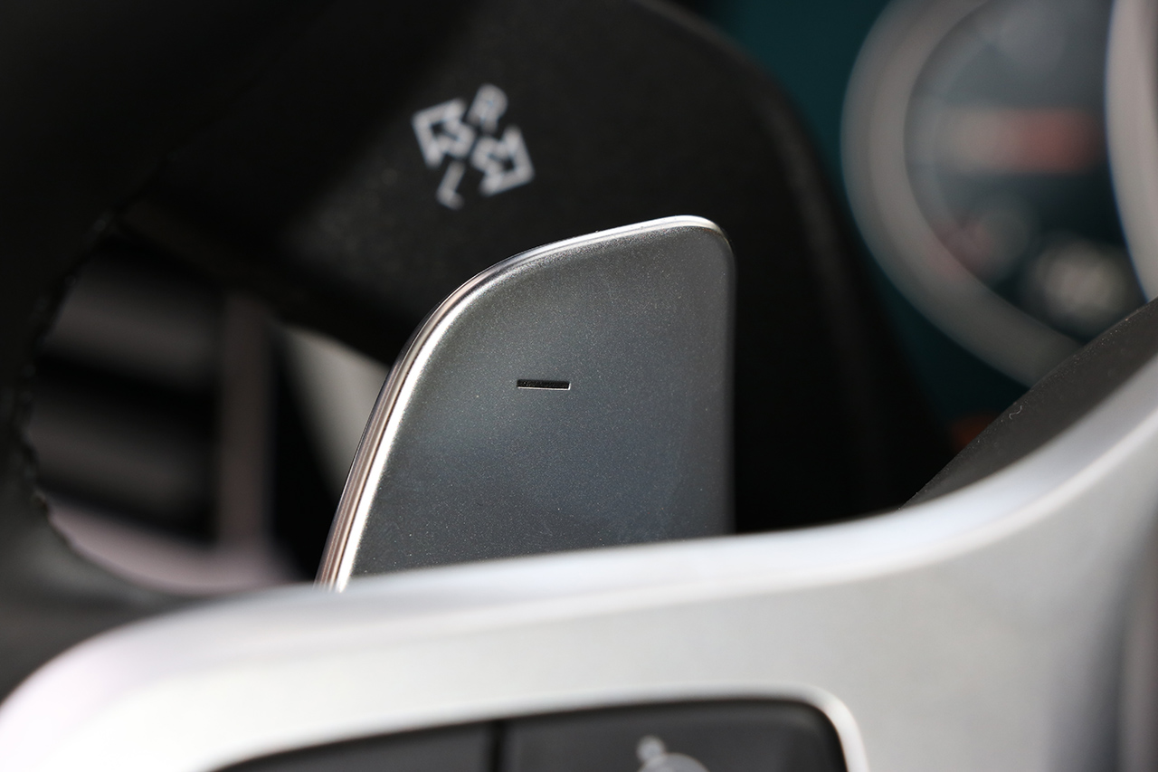 2018款宝马5系改款2.0T自动530Li尊享型M运动套装