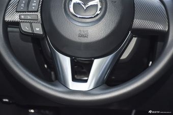 2016款马自达3昂克赛拉1.5L自动三厢豪华型