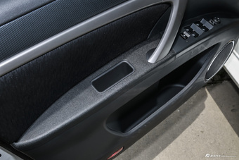 2016款海马M6 1.6L手动舒适型