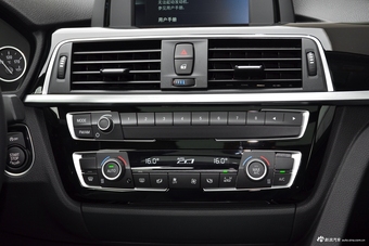 2018款宝马3系GT 2.0L自动320i时尚型