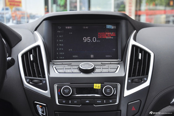 2016款东风风神AX7 2.0L自动智逸型