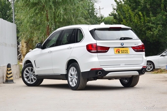2018款宝马X5 2.0T 自动xDrive28i