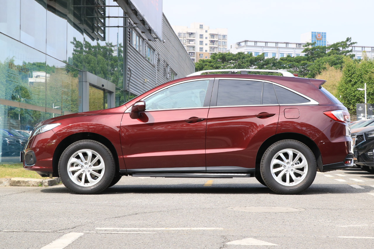 2016款讴歌RDX 3.0L自动两驱精锐版
